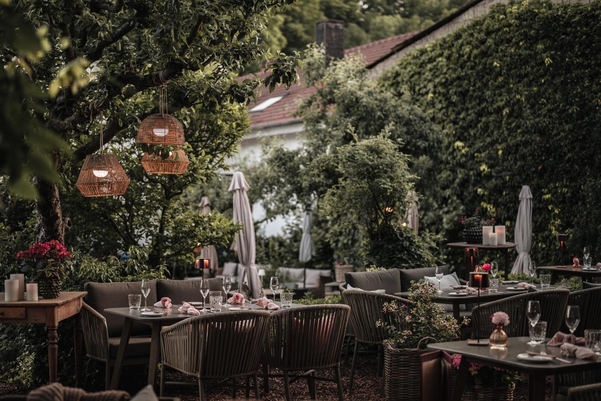 Landgasthaus & Hotel Zur Krone Dahn Exteriör bild